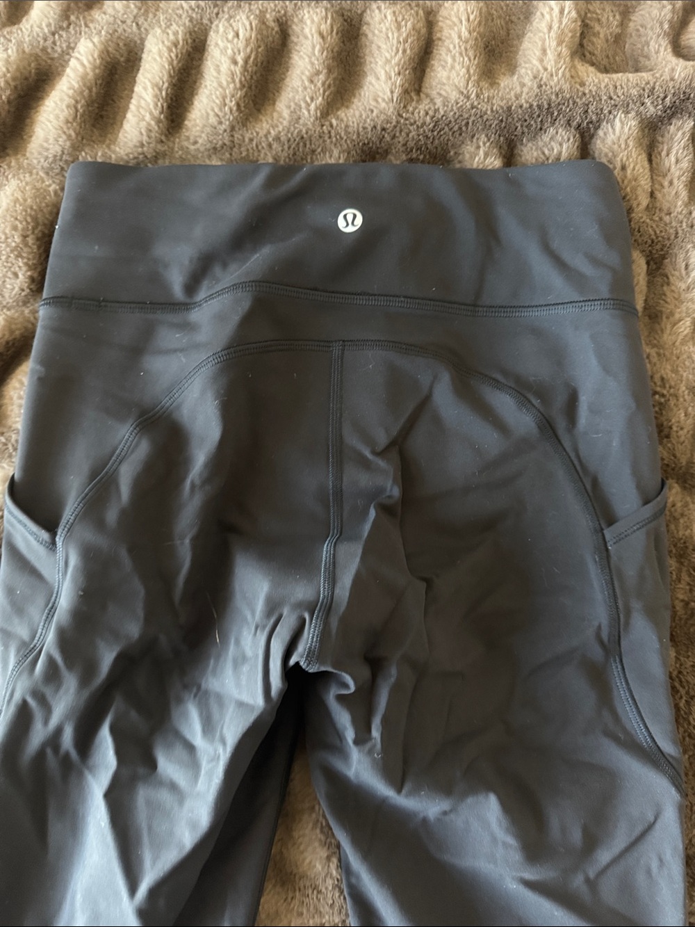 lululemon athletica wanderlust leggings with pocket